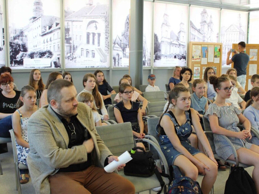 Rozstrzygnięto konkurs historyczno-plastyczny dla uczniów szkół podstawowych