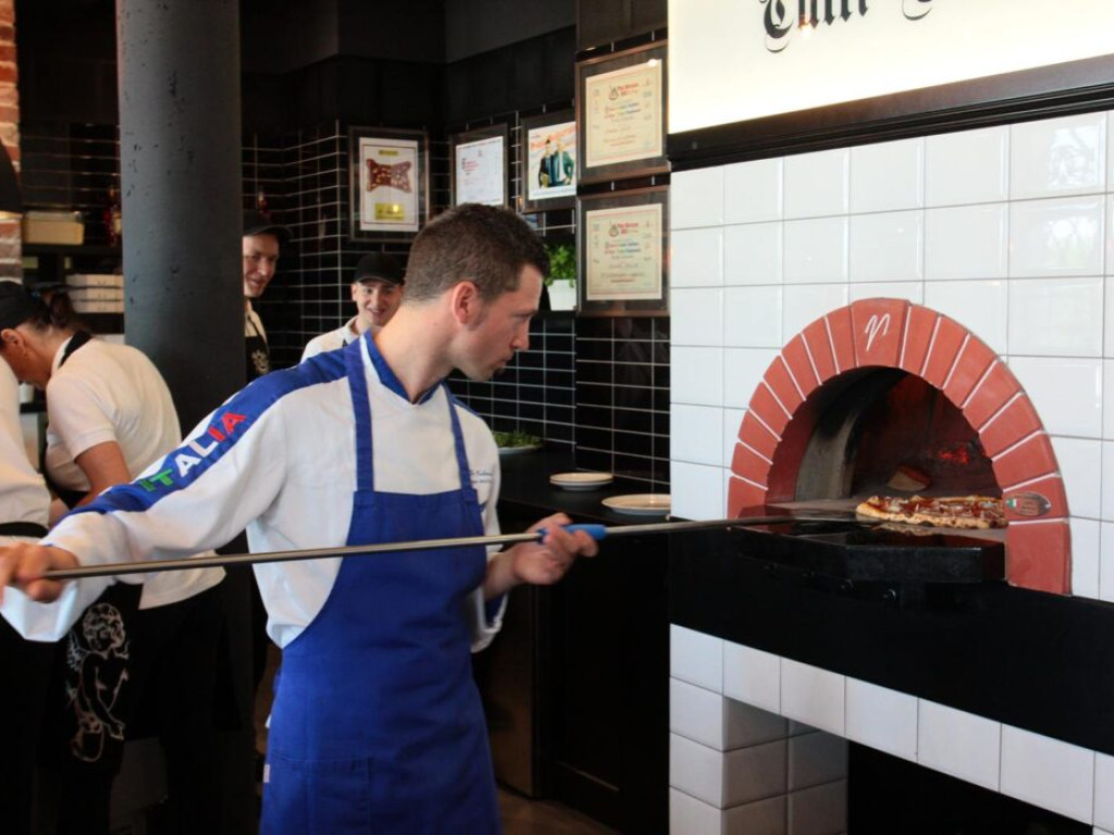 Pizza od mistrza już w Głogowie! Warto odwiedzić Tutti Santi