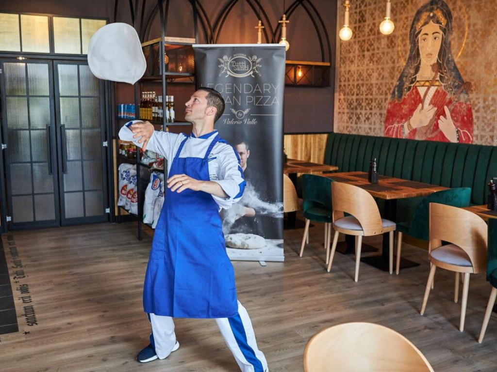 Pizza od mistrza już w Głogowie! Warto odwiedzić Tutti Santi