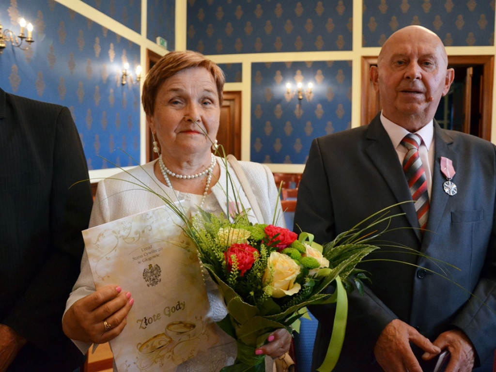Jak trafi swój na swego, to trzeba kuć żelazo póki gorące... Złote gody w ratuszu