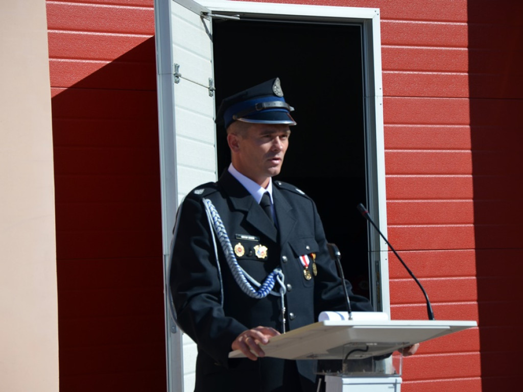 Niech święty Florian nad wami czuwa! Ochotnicy z Jerzmanowej mają nowego druha