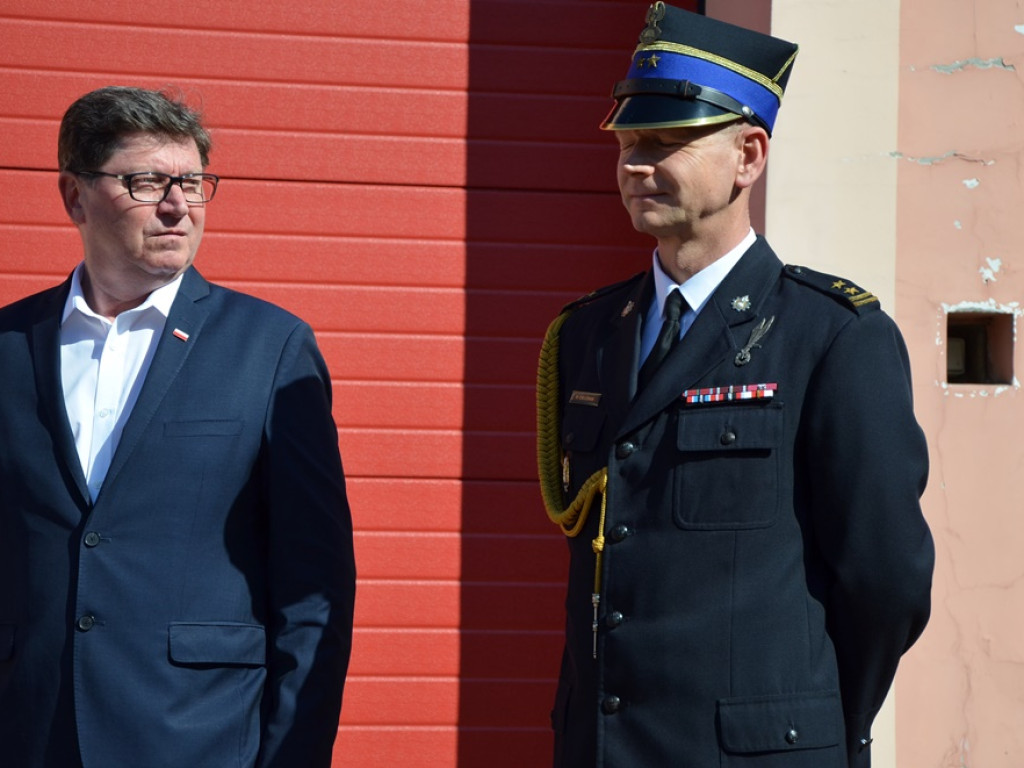 Niech święty Florian nad wami czuwa! Ochotnicy z Jerzmanowej mają nowego druha