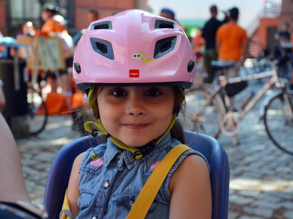 Odjazdowy Bibliotekarz po raz czwarty. Ruszył rajd rowerowy do Dalkowa. Dopisała pogoda i frekwencja