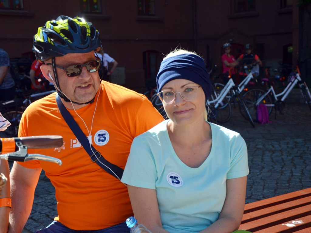 Odjazdowy Bibliotekarz po raz czwarty. Ruszył rajd rowerowy do Dalkowa. Dopisała pogoda i frekwencja