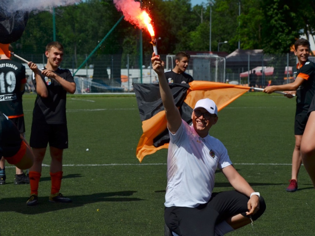 Pogrom na koniec sezonu! Chrobry wygrywa w wielkim stylu i ma co świętować