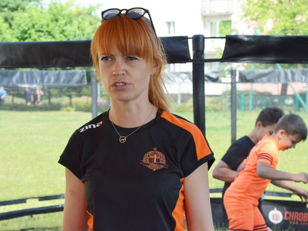 Zabawa z Chrobrym Głogów musi być udana! Dzieci i młodzież powitały lato na sportowo