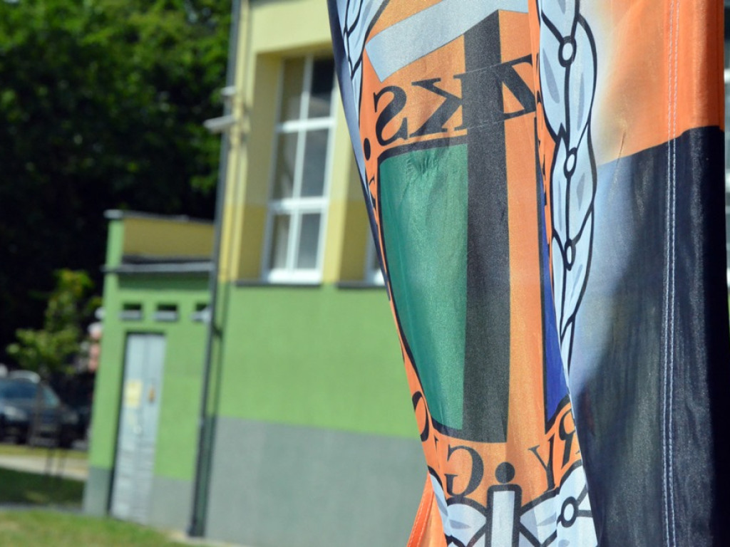 Zabawa z Chrobrym Głogów musi być udana! Dzieci i młodzież powitały lato na sportowo