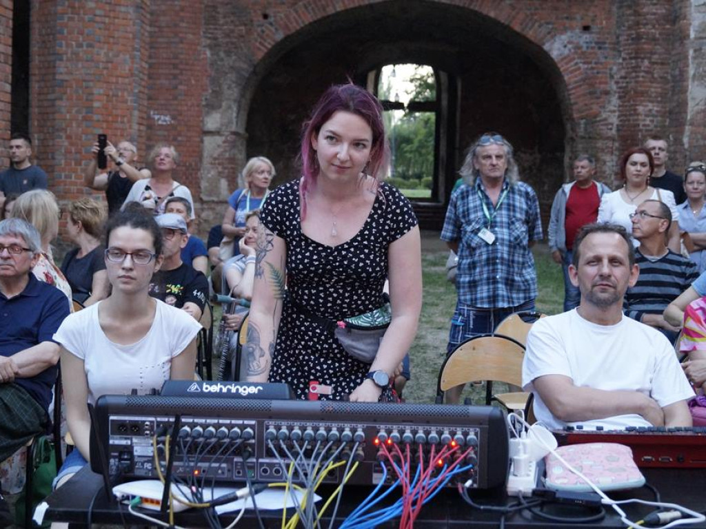 Celtic Fusion and Literature w ruinach kościoła św. Mikołaja