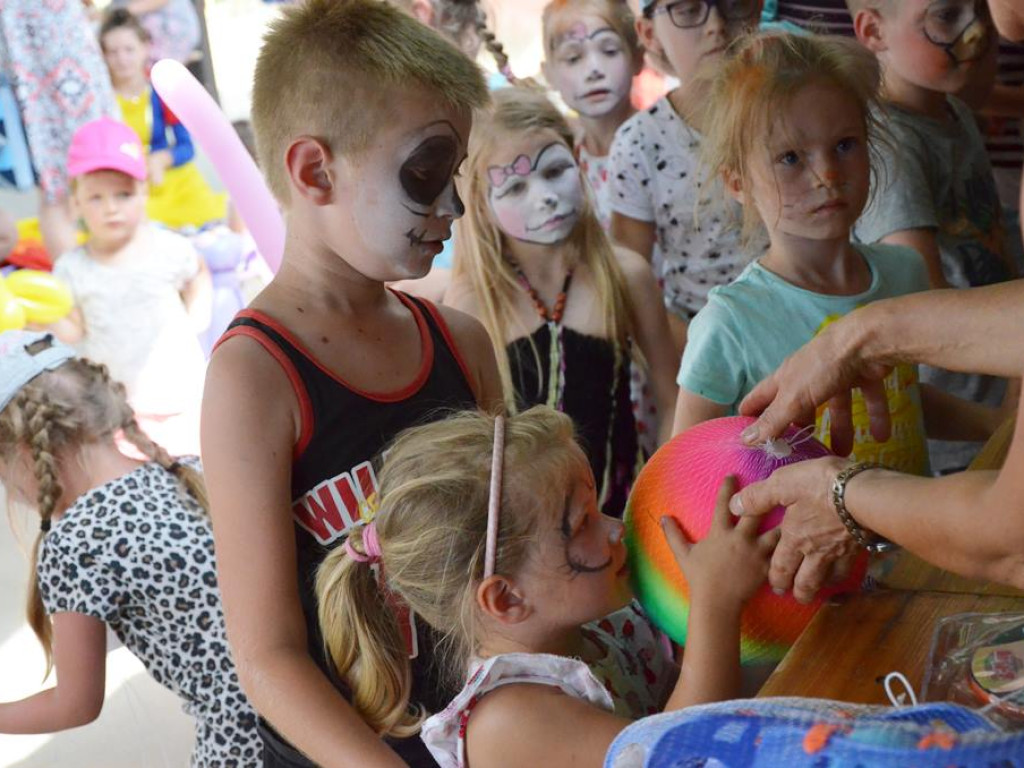 Uśmiechy od ucha do ucha! Dzieci świętowały na Relaksie w Kulowie