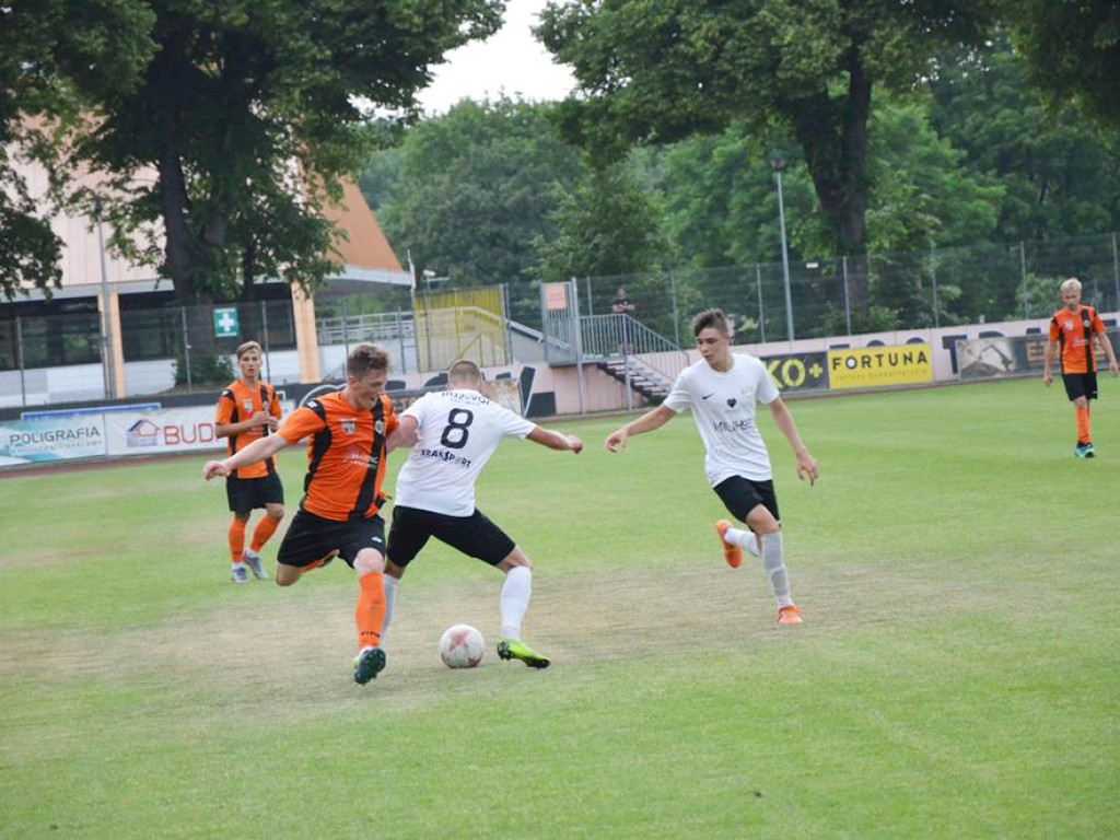 Chrobry stracił dwie bramki, ale nadal wierzy w awans do centralnych rozgrywek