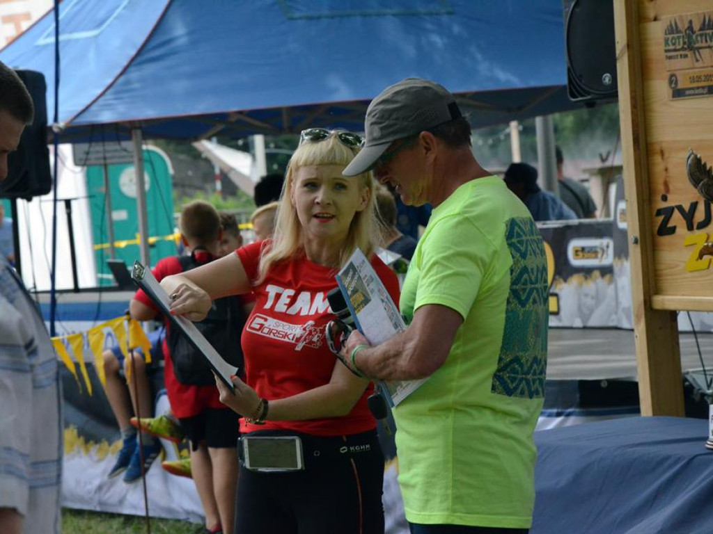 Triathlon na marinie! Udział w zawodach wzięli młodsi i starsi. Głogowianie chwalili imprezę