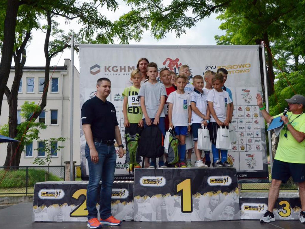 Triathlon na marinie! Udział w zawodach wzięli młodsi i starsi. Głogowianie chwalili imprezę