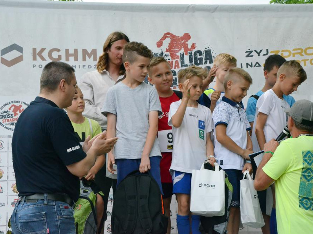 Triathlon na marinie! Udział w zawodach wzięli młodsi i starsi. Głogowianie chwalili imprezę