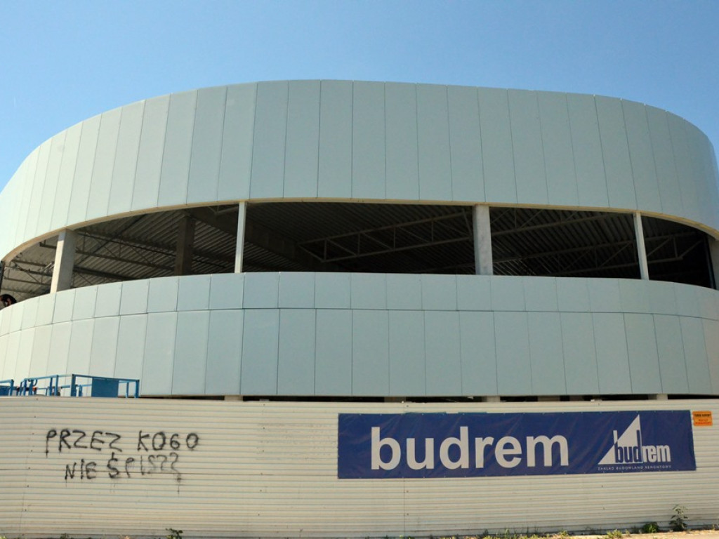 Blaszak coraz bardziej przypomina to, co na projekcie. Może być gotowy już jesienią