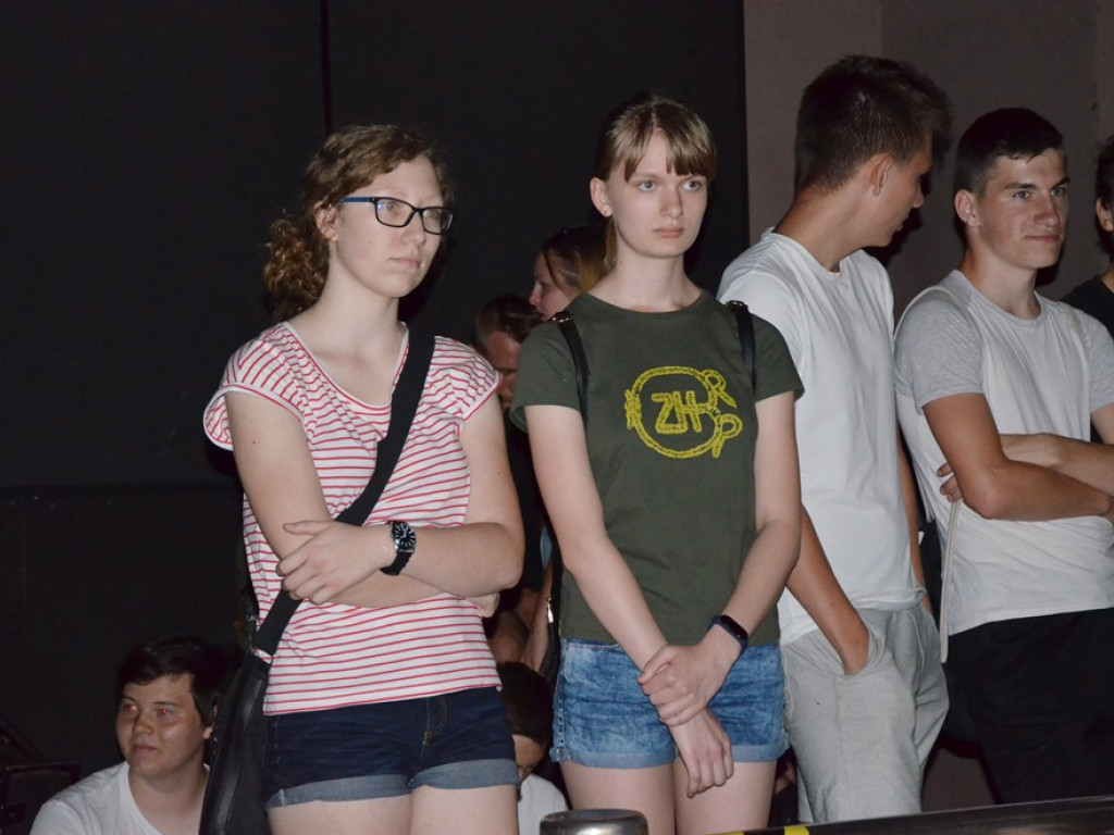 Kolejki do wakacyjnej pracy w spółdzielni. Chętnych było więcej niż miejsc!