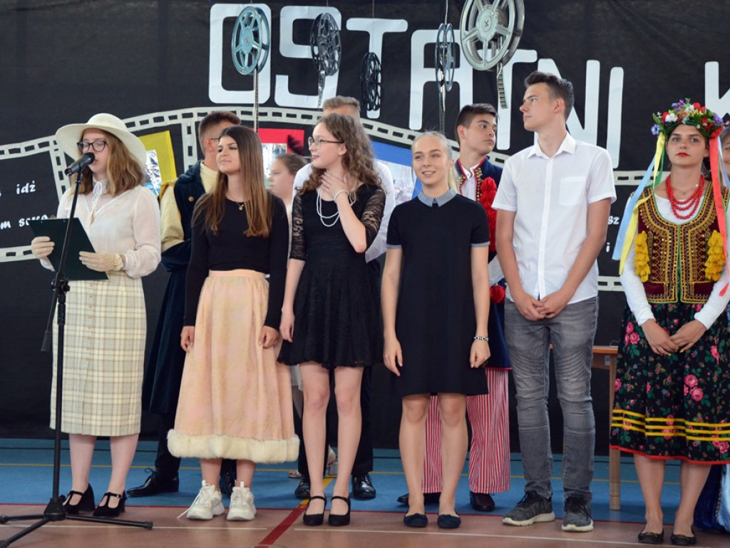 Dwadzieścia lat minęło jak jeden dzień... To była ostatnia gimnazjalna gala!