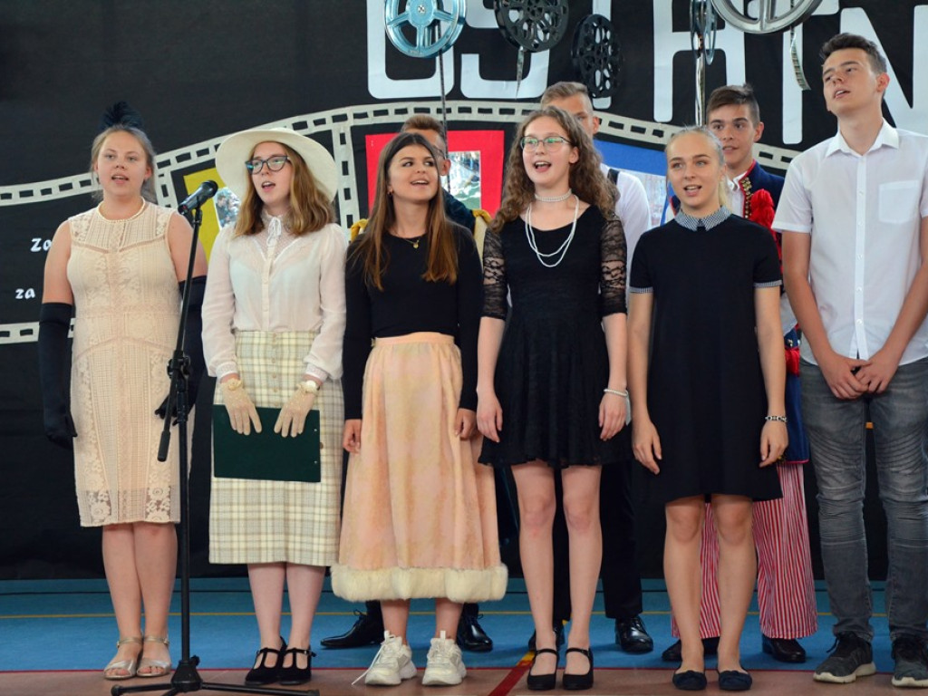 Dwadzieścia lat minęło jak jeden dzień... To była ostatnia gimnazjalna gala!