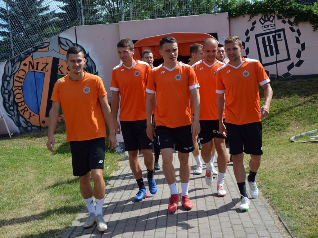 Ivan Djurdjevic rozpoczyna pracę w Chrobrym: Trening to jest święto!