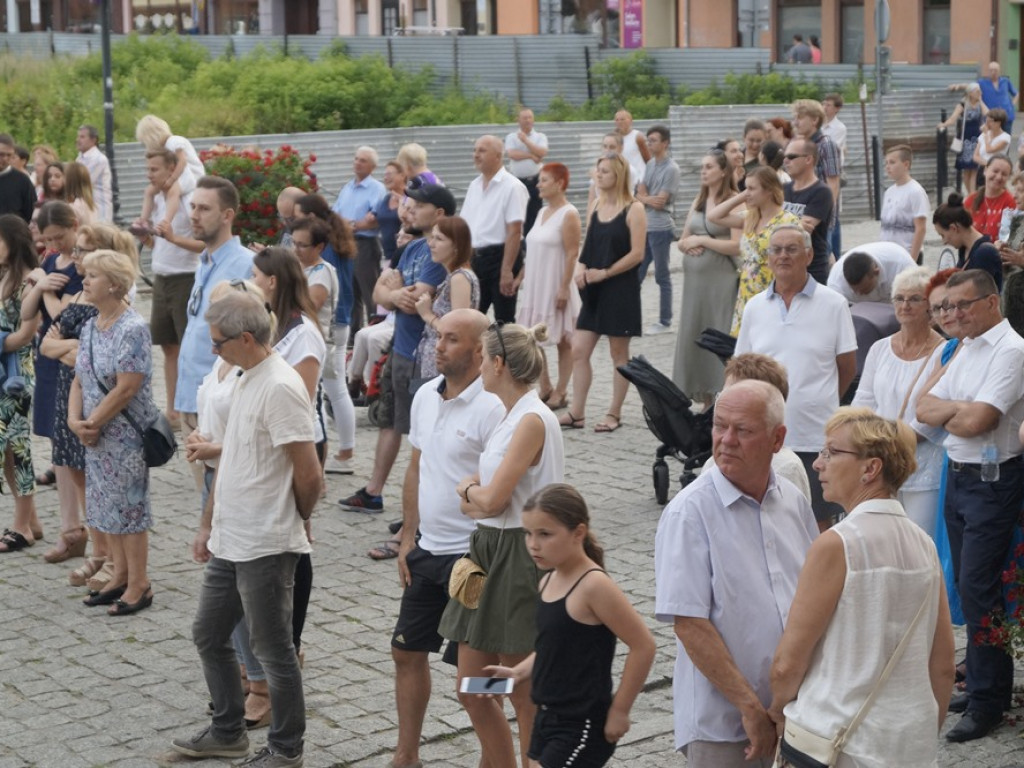 Religijne pieśni na głogowskim rynku. Za nami kolejny Wieczór Chwały