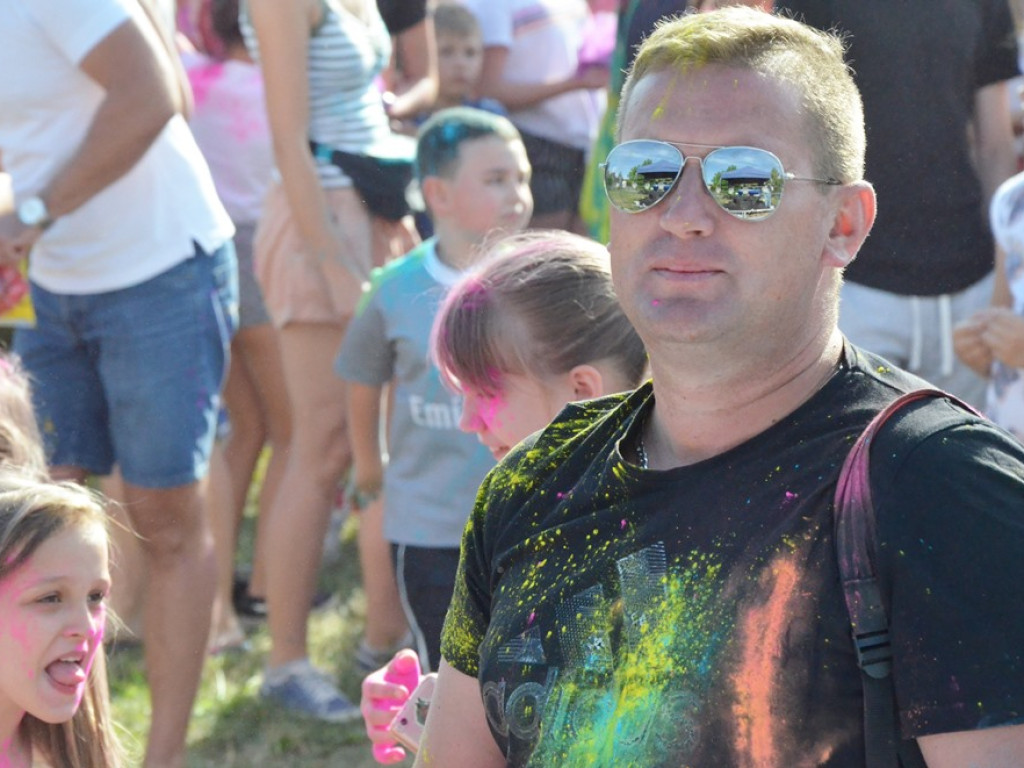 Szaleństwo barw opanowało Głogów. Tak wyglądał Festiwal Kolorów!