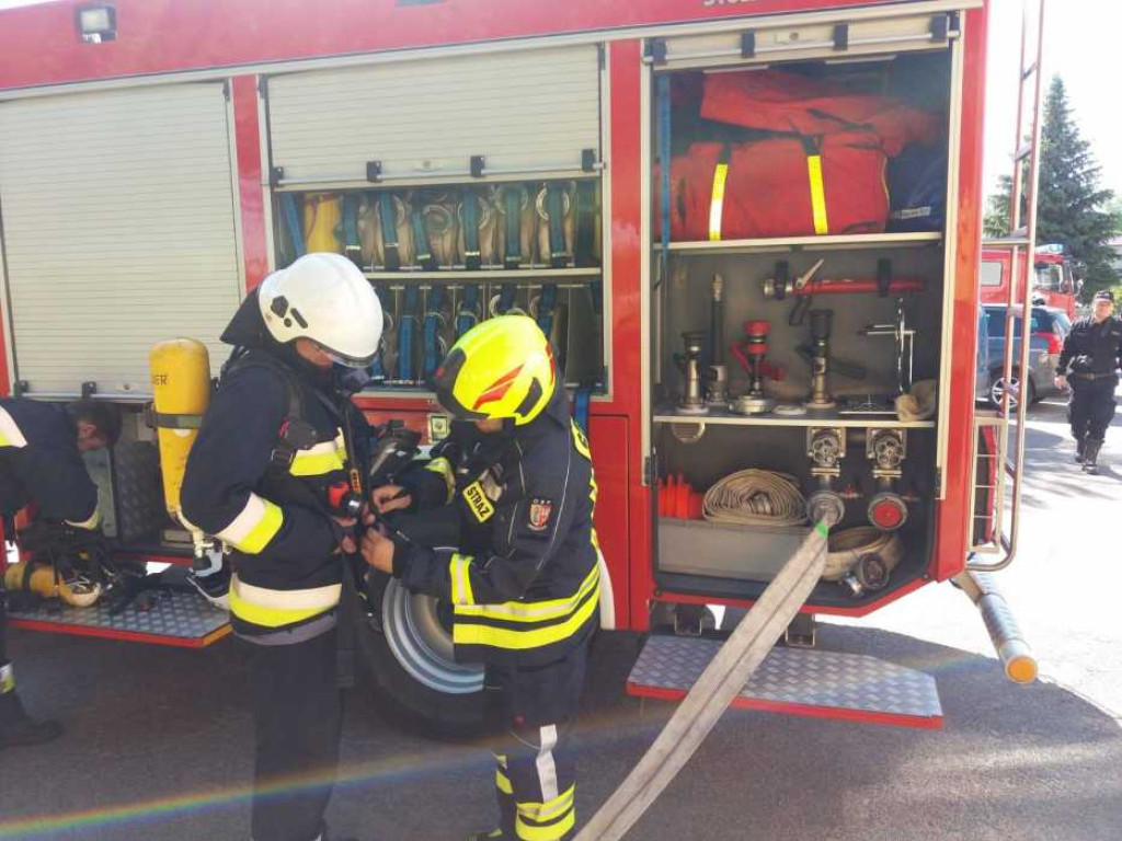 Pożar w bloku w Grębocicach! Na szczęście to tylko strażackie ćwiczenia