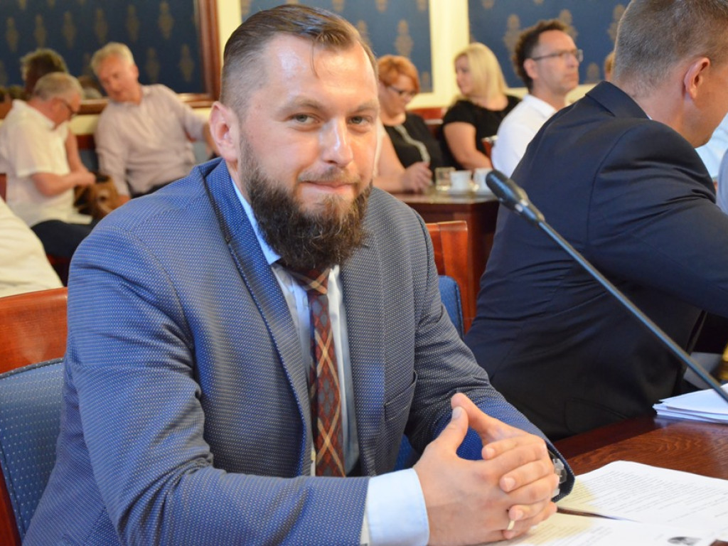 Radni zdecydowali o drastycznych podwyżkach za wywóz śmieci. Ceny wzrosły o 80 proc!