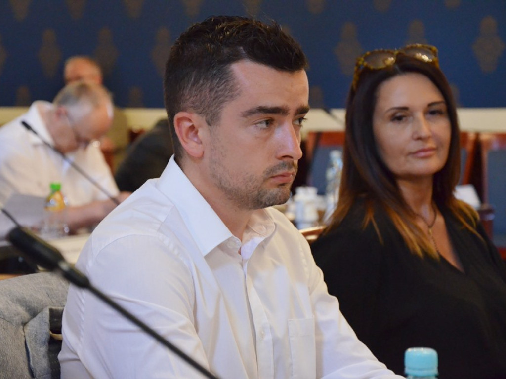 Radni zdecydowali o drastycznych podwyżkach za wywóz śmieci. Ceny wzrosły o 80 proc!