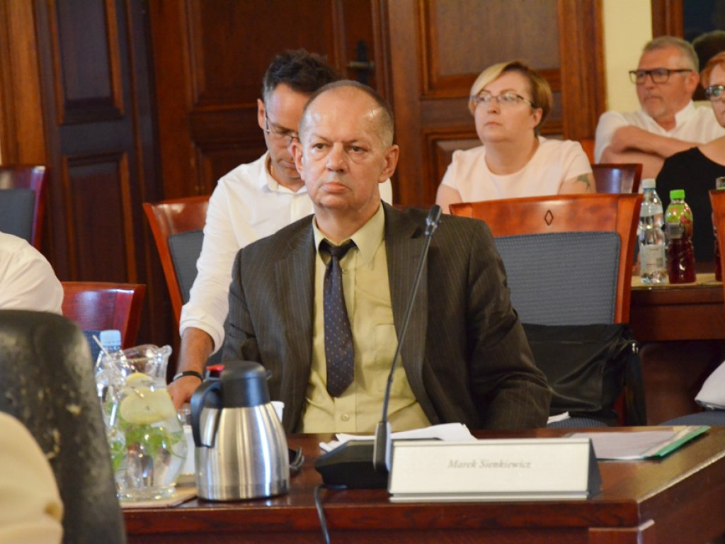 Radni zdecydowali o drastycznych podwyżkach za wywóz śmieci. Ceny wzrosły o 80 proc!