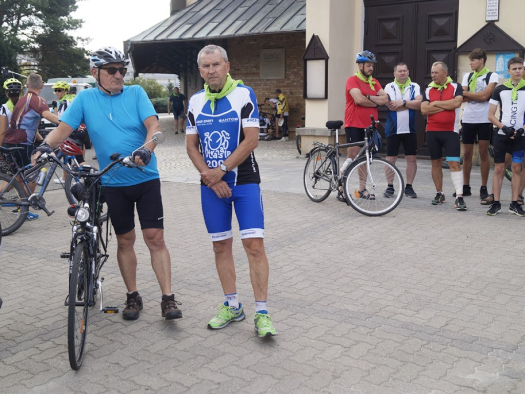Ruszyła 8. Rowerowa Pielgrzymka Głogowska na Jasną Górę pod hasłem - w mocy Bożego Ducha