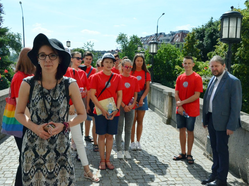 Fajnie jest poznać swoją historię. Młodzież zjechała do Głogowa na Letnią Akademię Kultury i Języka Polskiego