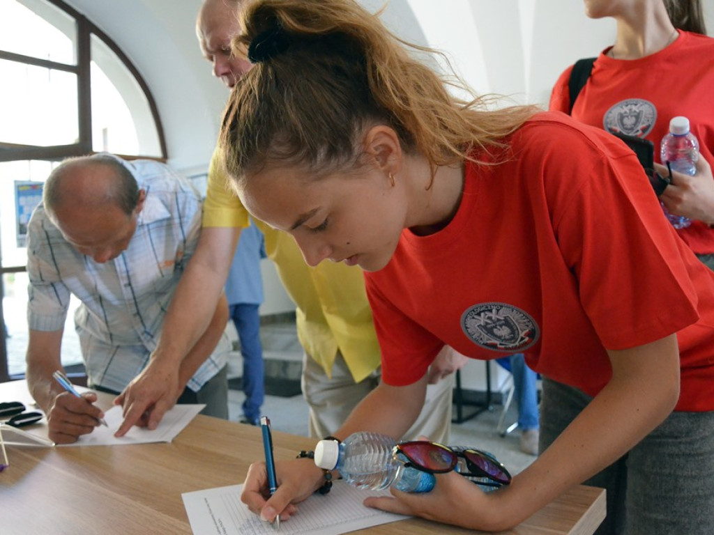 Fajnie jest poznać swoją historię. Młodzież zjechała do Głogowa na Letnią Akademię Kultury i Języka Polskiego