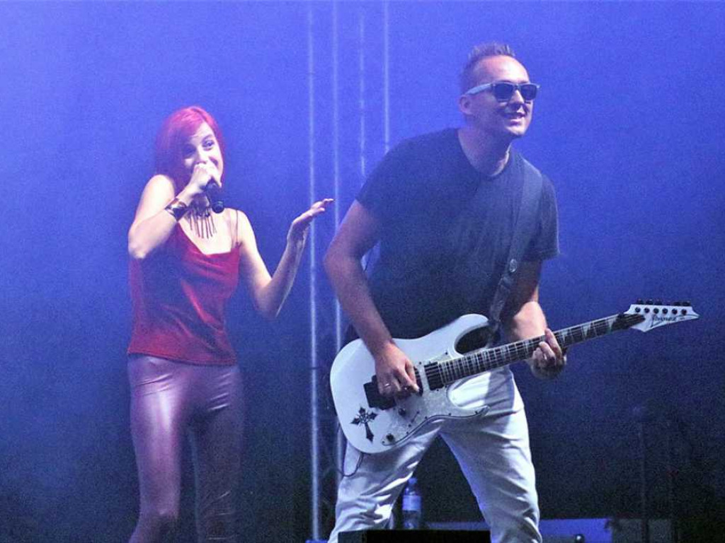 W Sławie powitano lato w rytmie disco, ale bez zespołu Pięknych i Młodych
