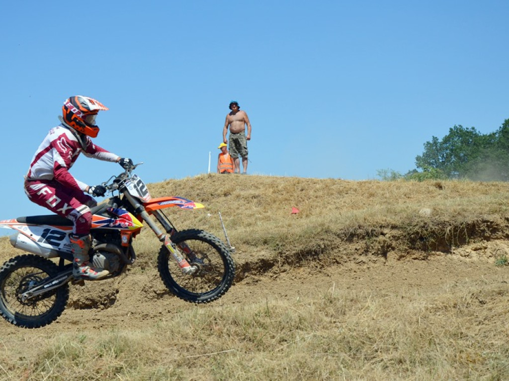 Mistrzostwa Polski w quadach padły łupem wielkiego talentu - Roman Gwiazda triumfuje w Głogowie