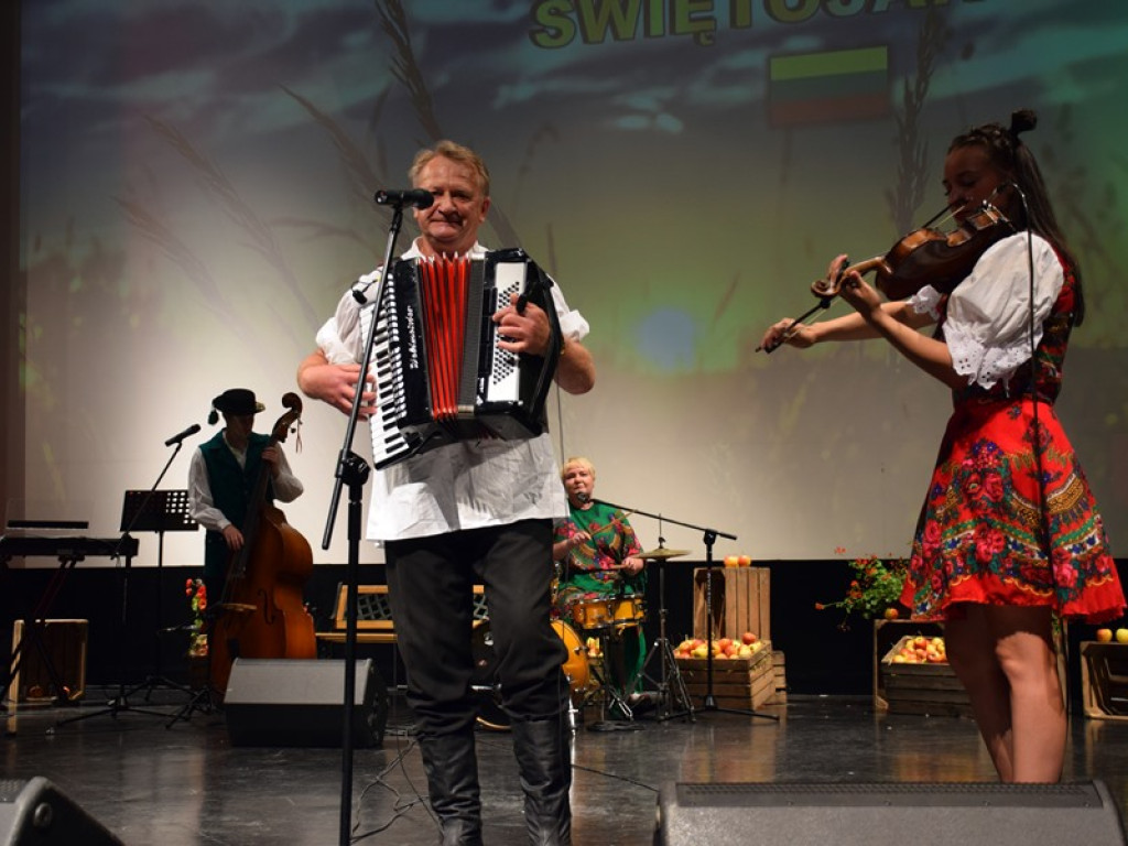 XXIV Głogowski Przegląd Kultury Polskiej Kresy za nami. Koncert galowy jak co roku porwał publiczność