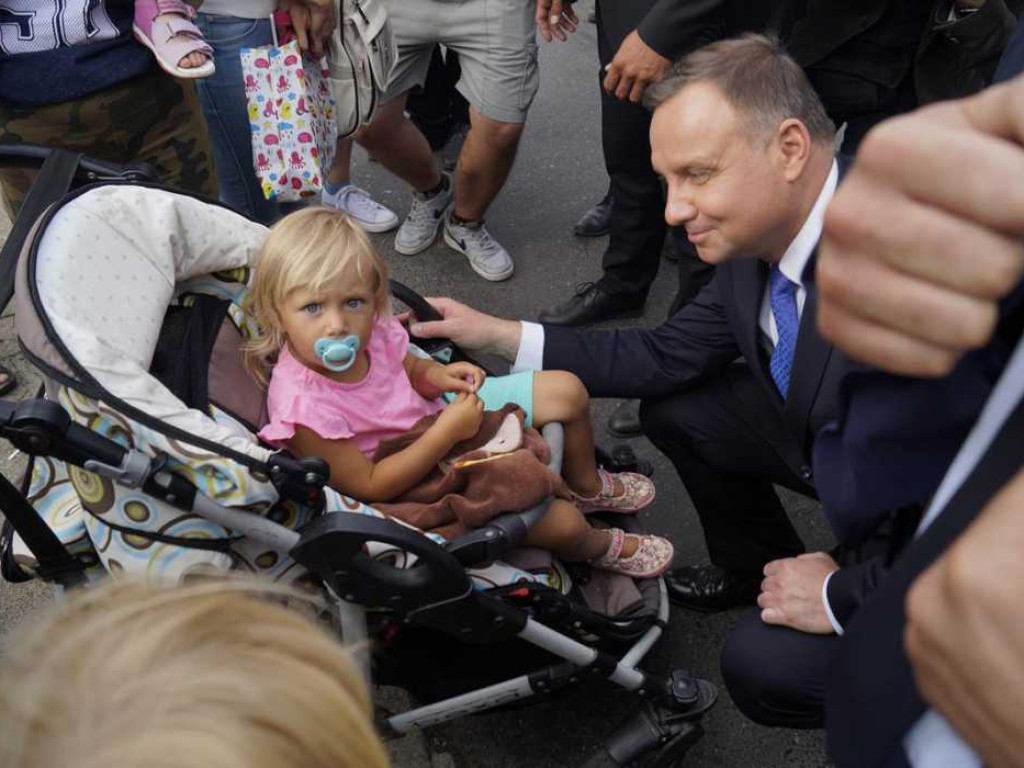 Polowanie na selfie z Prezydentem Andrzejem Dudą