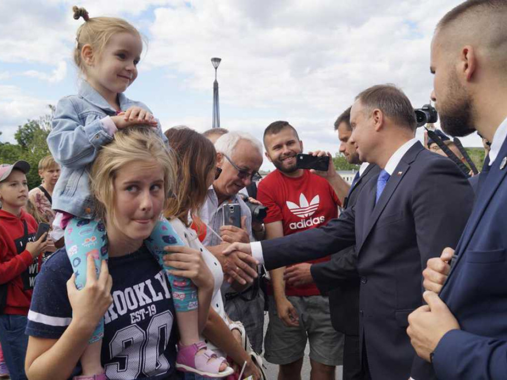 Polowanie na selfie z Prezydentem Andrzejem Dudą