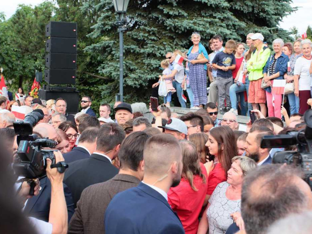 Polowanie na selfie z Prezydentem Andrzejem Dudą