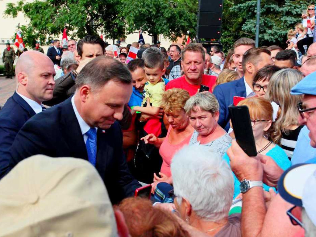 Polowanie na selfie z Prezydentem Andrzejem Dudą