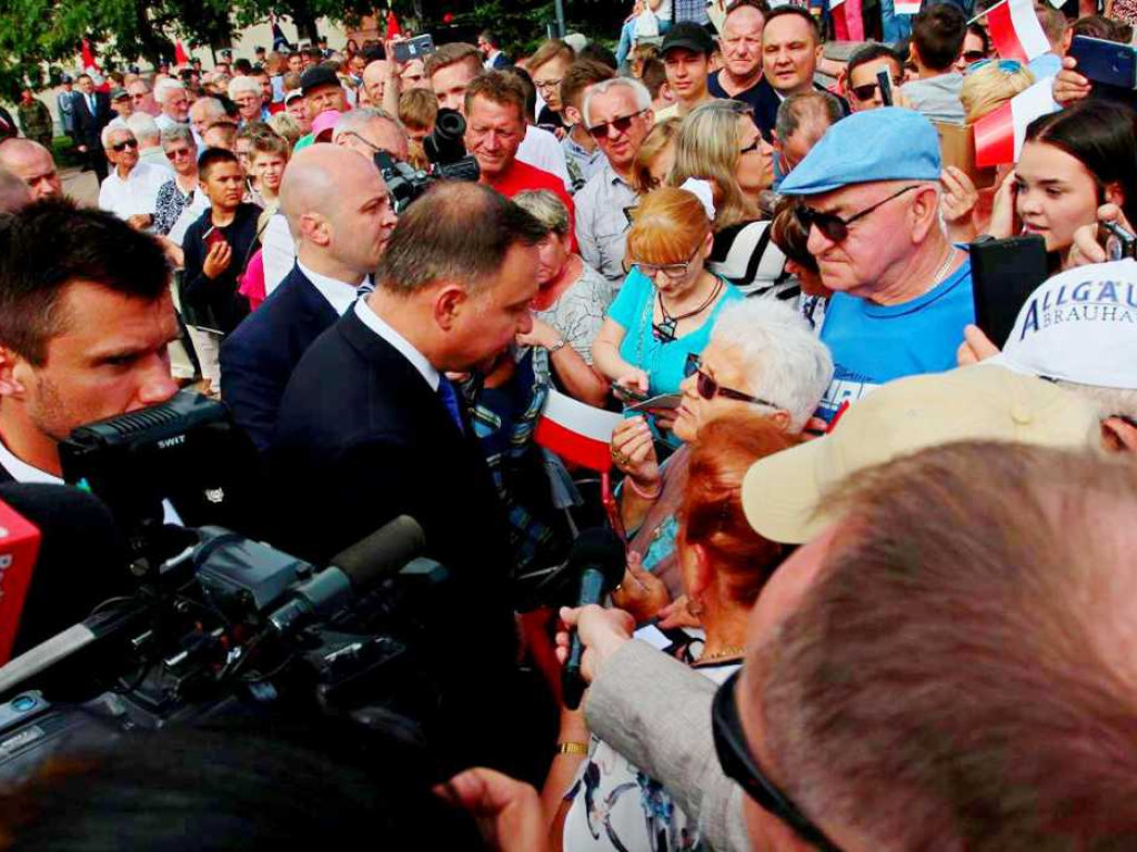 Polowanie na selfie z Prezydentem Andrzejem Dudą