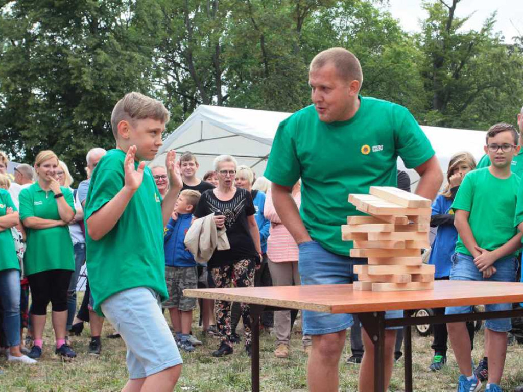 Turniej wsi w Gminie Jerzmanowa. Zwycięzcy zgarnęli miliony, a wygrał dobry humor