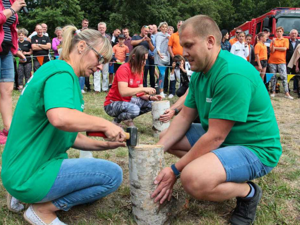 Turniej wsi w Gminie Jerzmanowa. Zwycięzcy zgarnęli miliony, a wygrał dobry humor