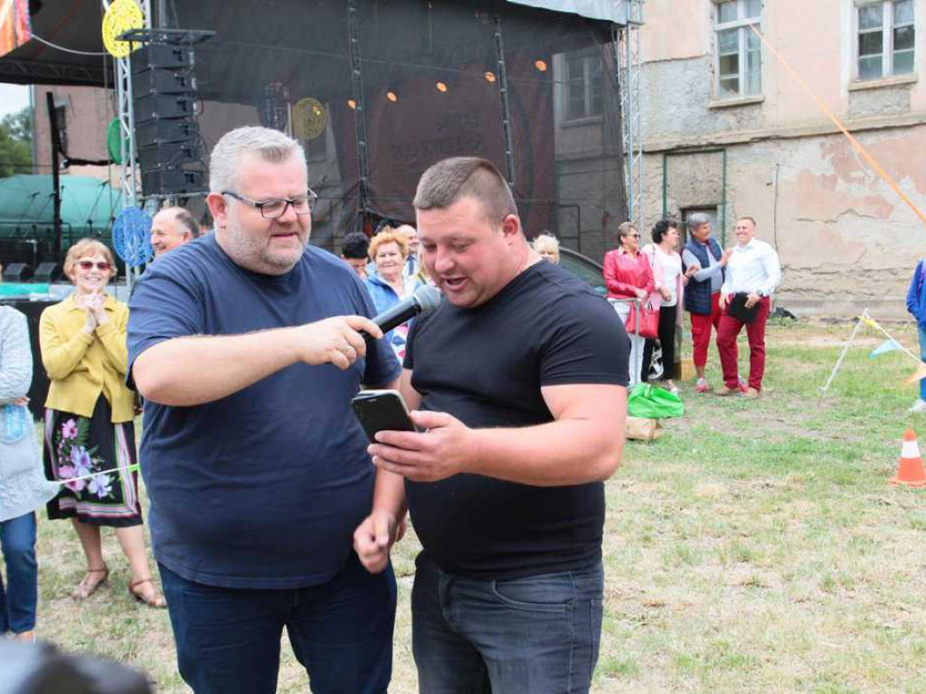 Turniej wsi w Gminie Jerzmanowa. Zwycięzcy zgarnęli miliony, a wygrał dobry humor