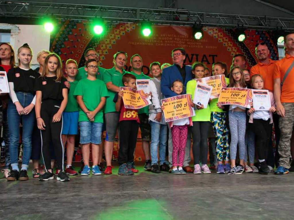 Turniej wsi w Gminie Jerzmanowa. Zwycięzcy zgarnęli miliony, a wygrał dobry humor