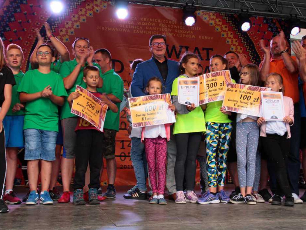 Turniej wsi w Gminie Jerzmanowa. Zwycięzcy zgarnęli miliony, a wygrał dobry humor