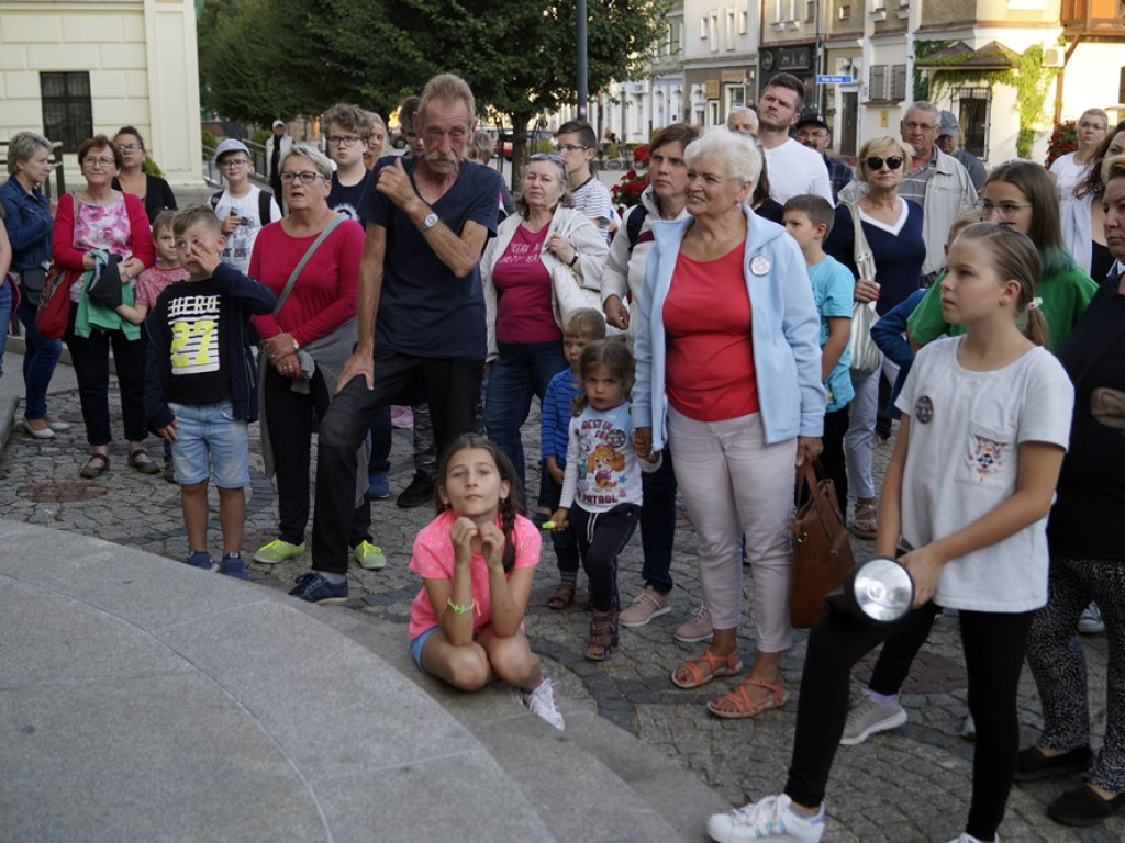 Ponad setka osób poznawała tajemnice starego Głogowa podczas nocnej akcji