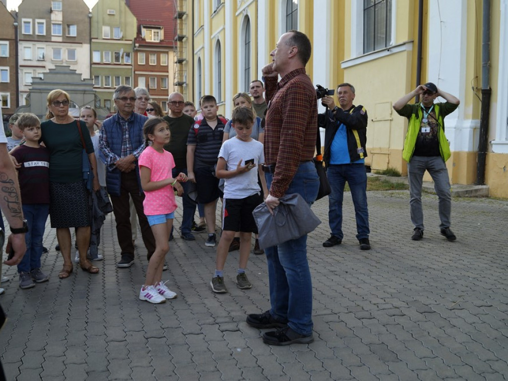 Ponad setka osób poznawała tajemnice starego Głogowa podczas nocnej akcji