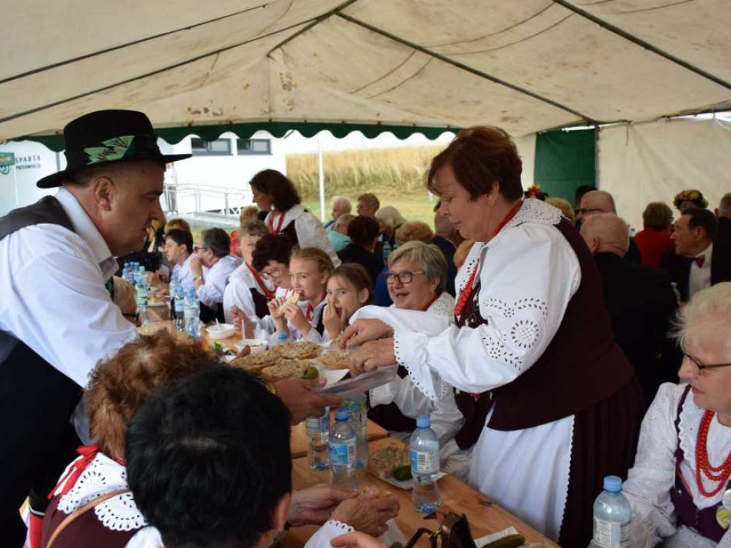 Burza nie zepsuła zabawy. Za nami pierwszy piknik z folklorem w Przedmościu ?