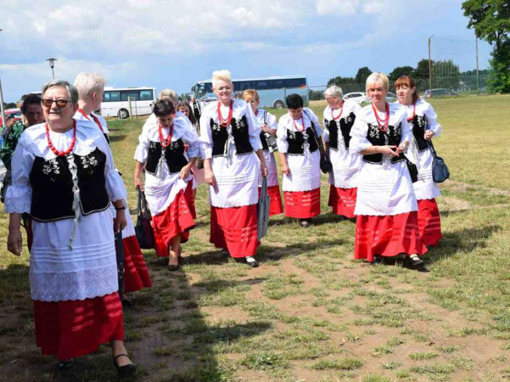 Burza nie zepsuła zabawy. Za nami pierwszy piknik z folklorem w Przedmościu ?