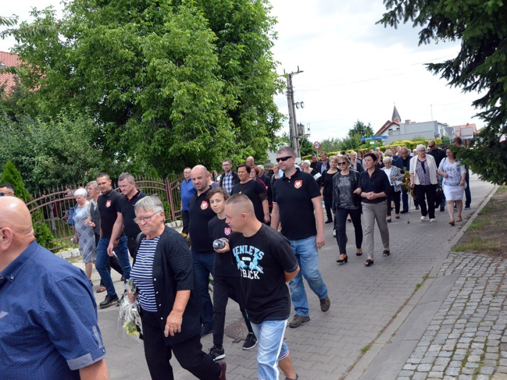 Żegnaj dobry przyjacielu... Uroczystość pogrzebowa zmarłego niespodziewanie Dariusza Przybylskiego