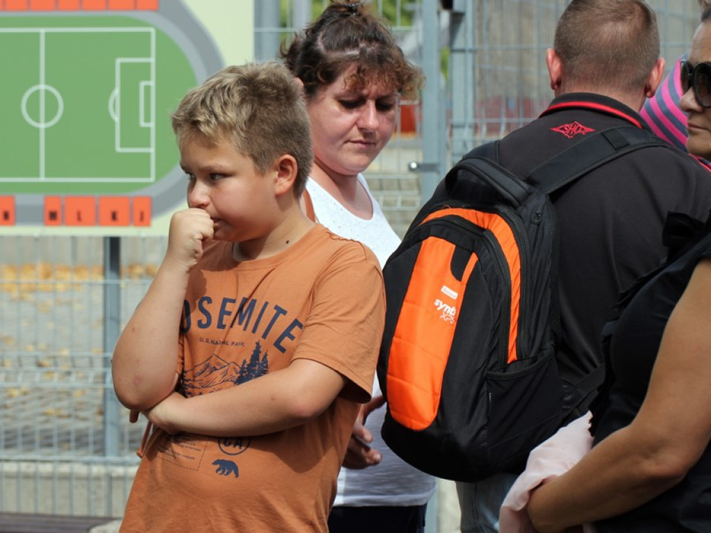 Spotkali się z legendami Chrobrego Głogów i zagrali mecz na stadionie